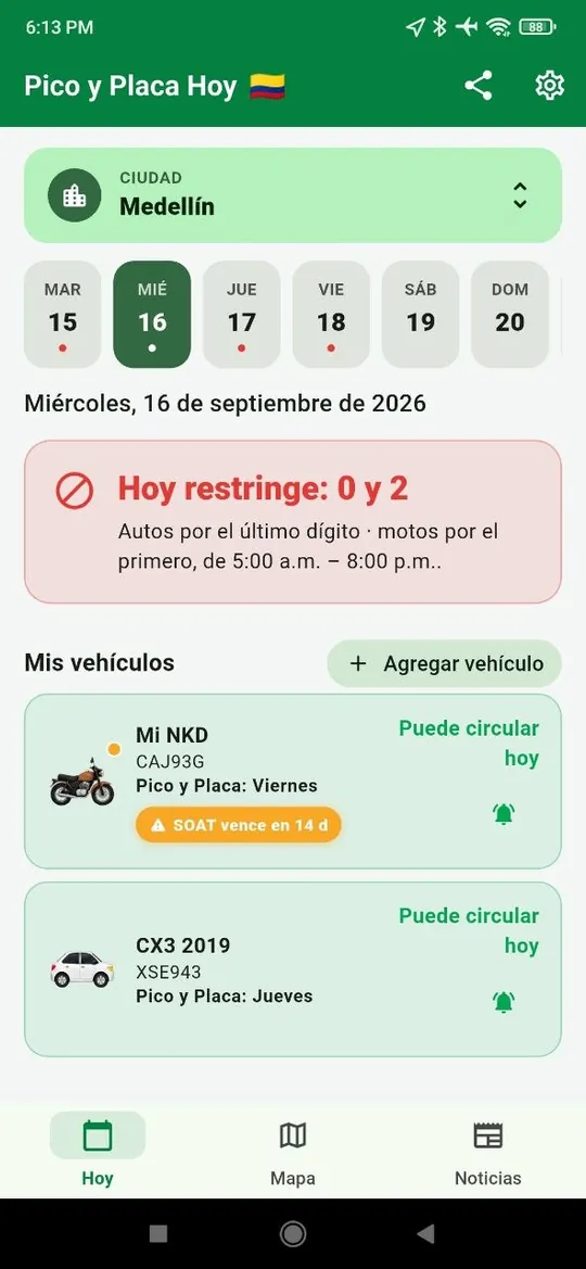 Pantalla de inicio de la app con el aviso "Hoy restringe" y los dígitos de la placa